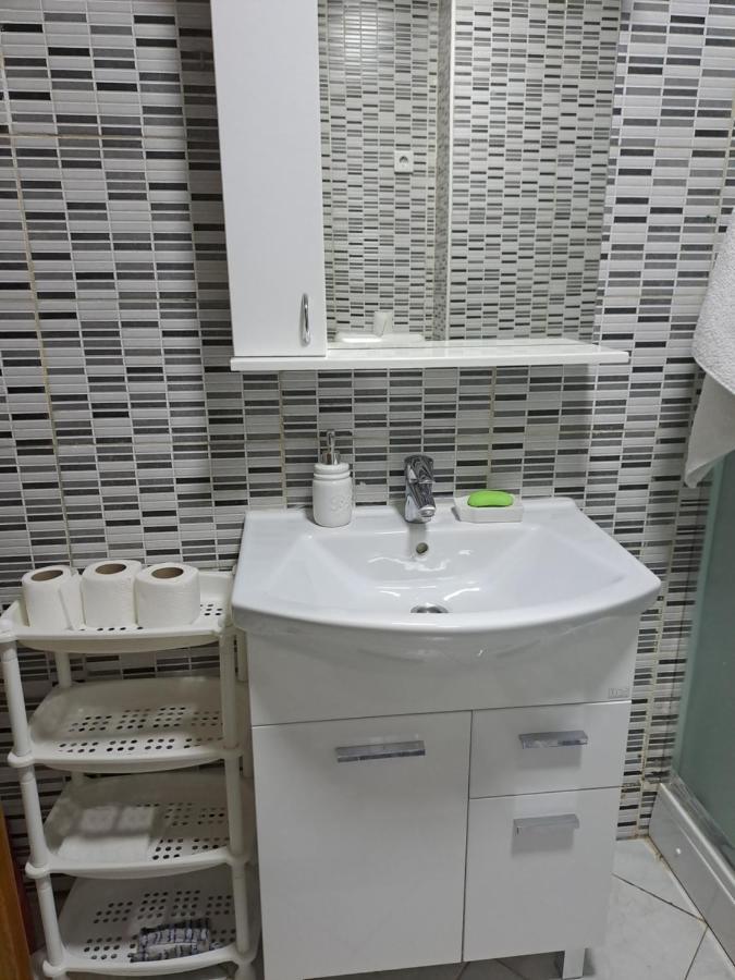 Enjoy Traveling Apartment Tuzla Luaran gambar